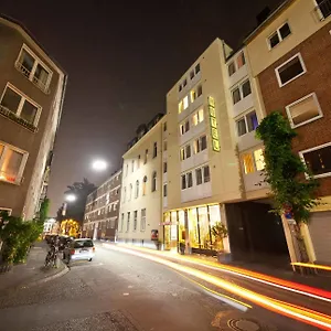 Hotel Leonet, Colonia